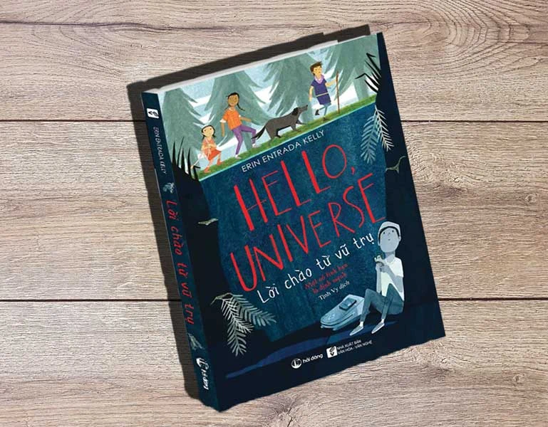 “Lời chào từ vũ trụ” - Sự khởi đầu dễ thương